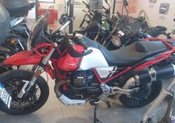 Moto Guzzi V85 TT Evocative Graphics (2021 - 23) usata