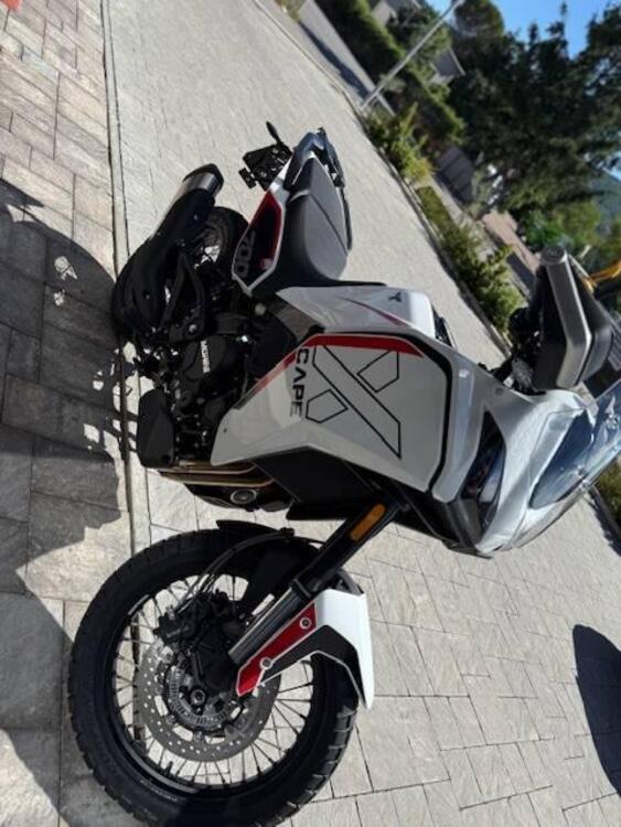 Moto Morini X-Cape 700 (2025) (2)