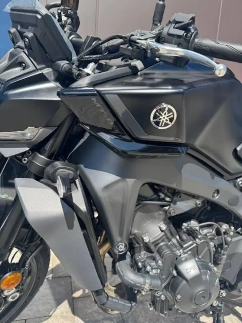 Yamaha MT-09 (2024 - 26) (2)