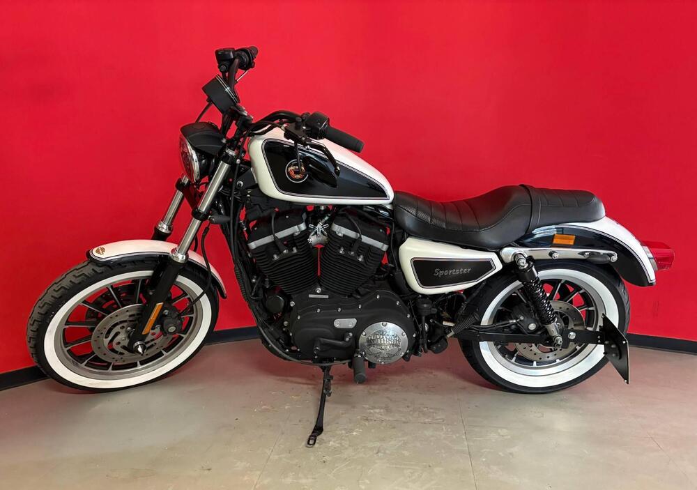 Harley-Davidson 883 R (2008 - 16) - XL 883R (3)