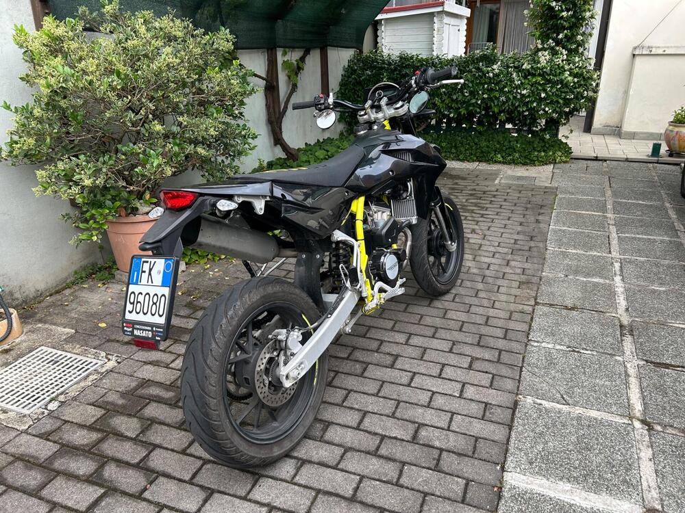 Swm SM 125 R (2022 - 25) (3)