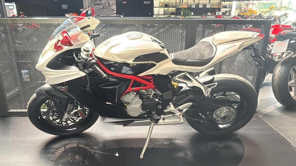 MV Agusta F3 800 EAS (2013 - 15) (3)