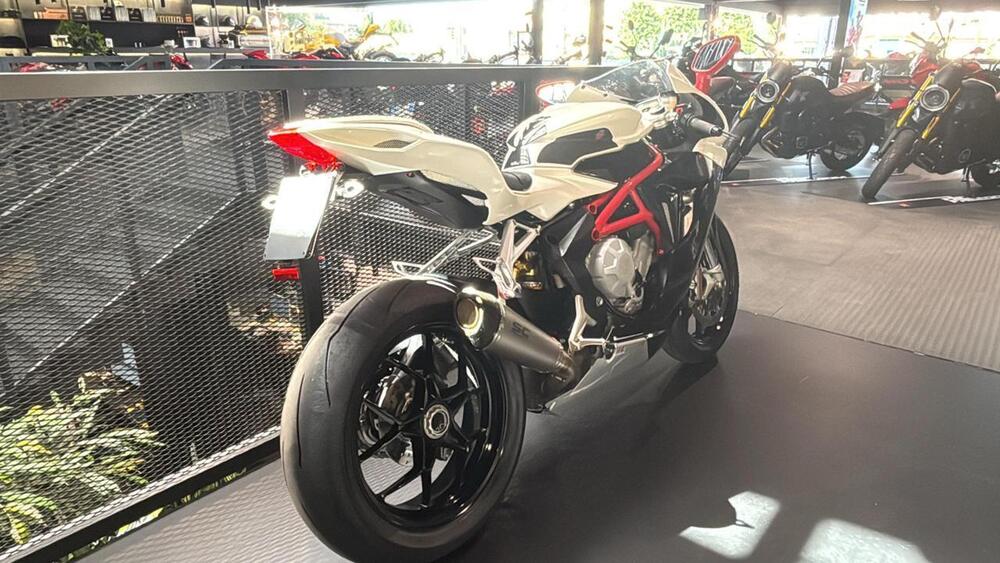 MV Agusta F3 800 EAS (2013 - 15) (4)