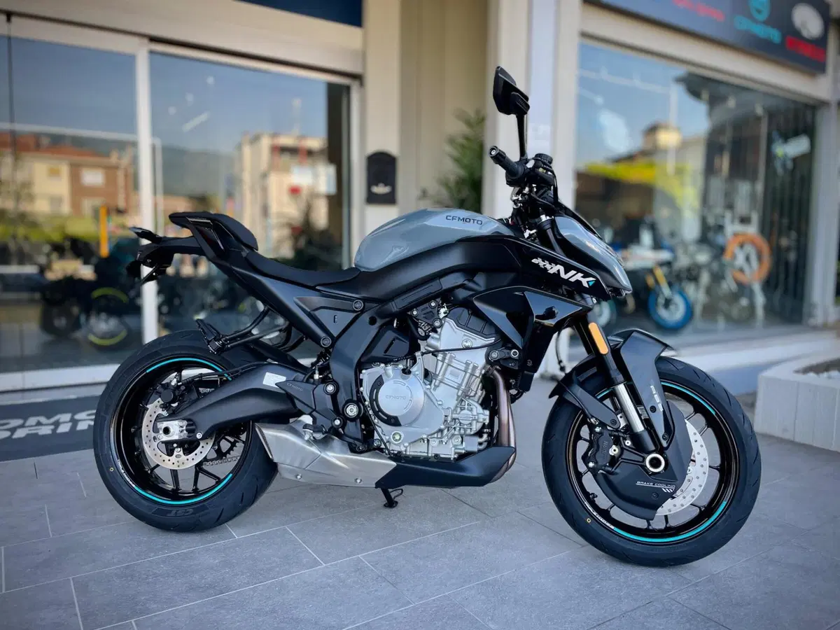 CFMOTO 675NK (2025 - 26)