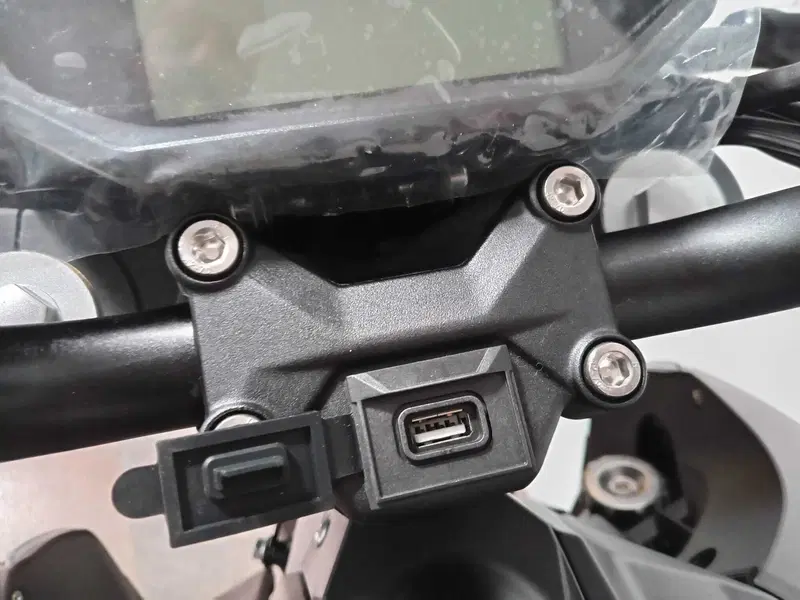 Keeway Motor RKF 125 (2025 - 26) (5)