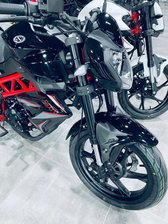 Benelli BN 125 (2021 - 25) (2)