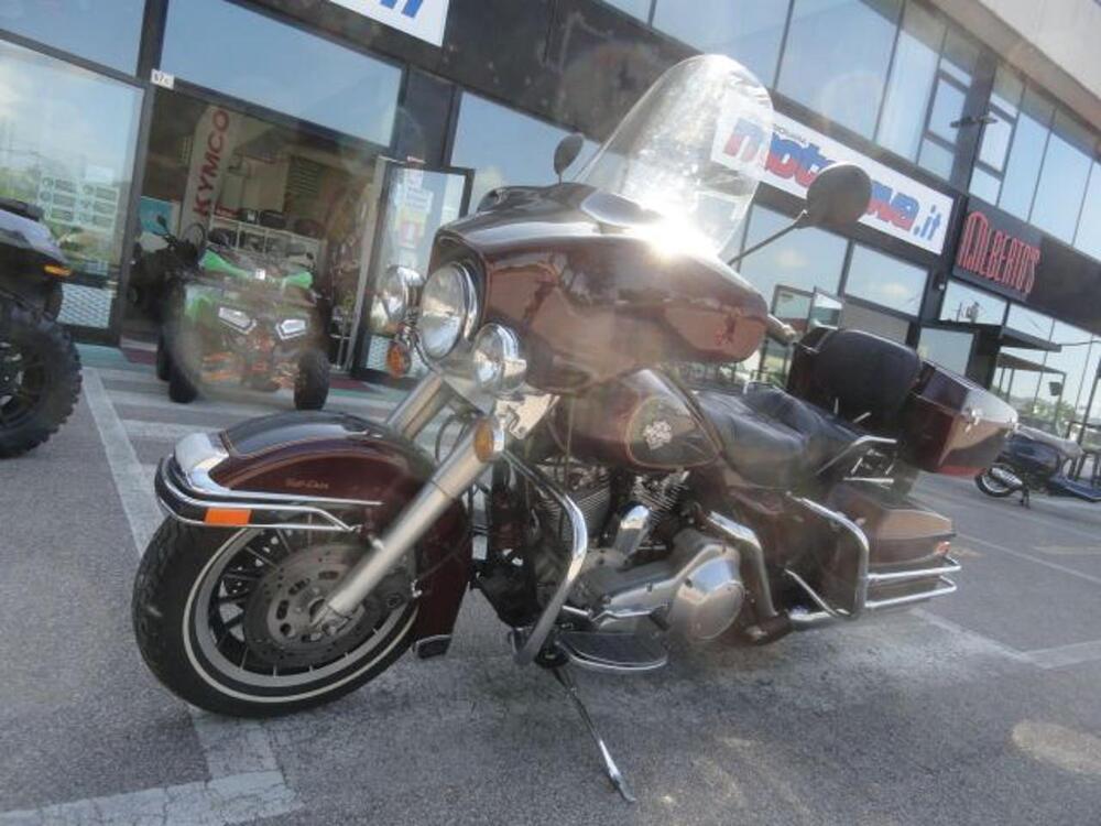 Harley-Davidson HARLEY-DAVIDSON FLHTC Electra Glide Classic (2)