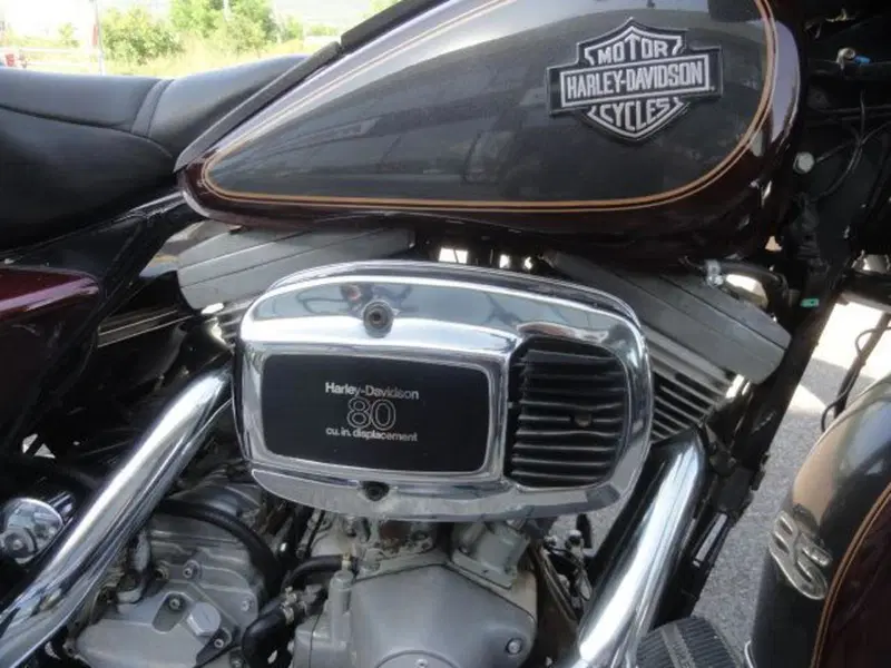 Harley-Davidson HARLEY-DAVIDSON FLHTC Electra Glide Classic (15)