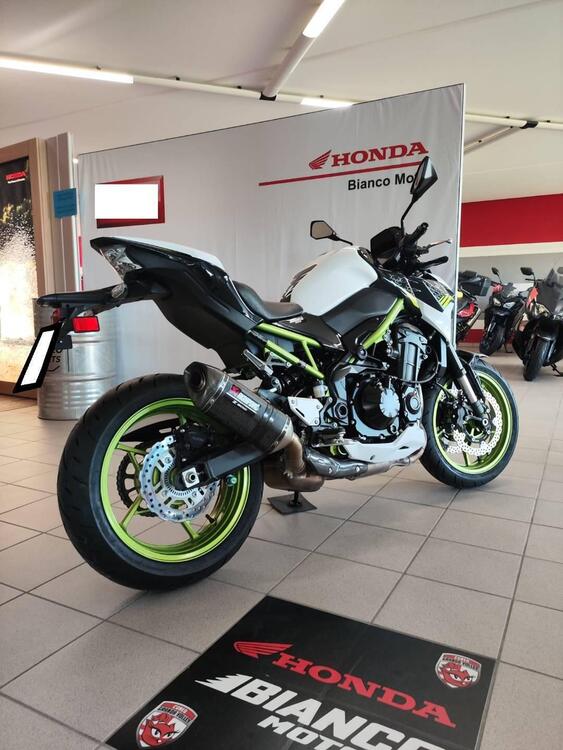 Kawasaki Z 900 Performance (2021 - 24) (5)
