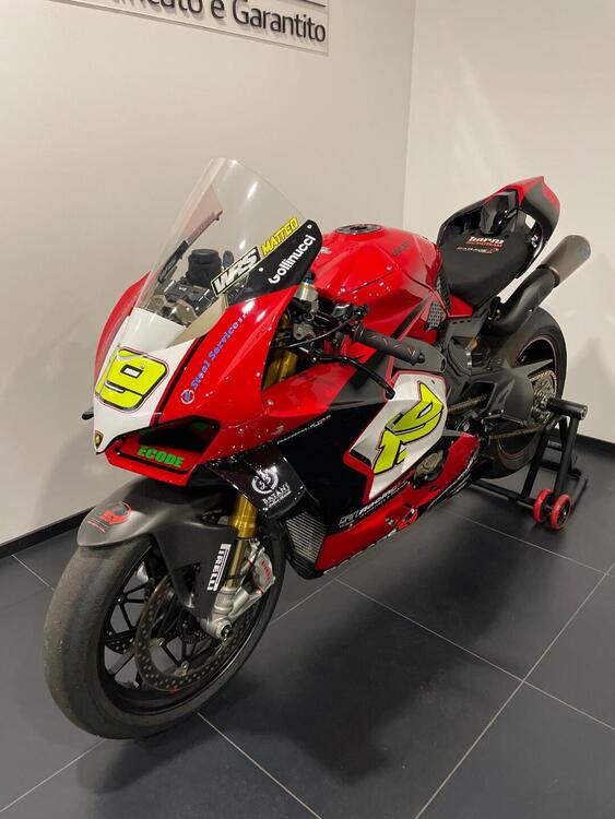 Ducati Panigale V4 S (2022 - 24) (3)