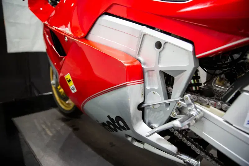 Bimota YB8 1000 Paioli (1996 - 97) (13)