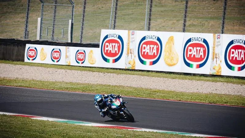 Dunlop CIV 2025, le gare del sabato al Mugello. In SBK spettacolo Delbianco Pirro, la Supersport &egrave; di Ottaviani [RISULTATI]