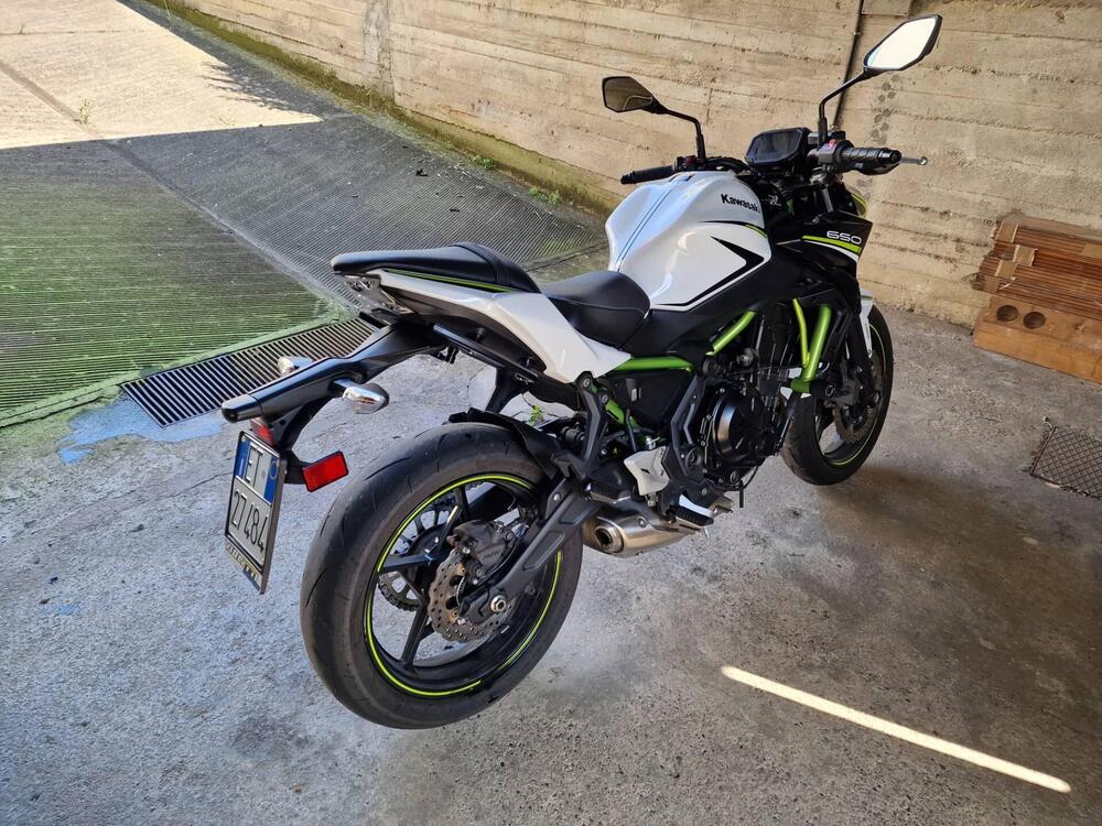 Kawasaki Z 650 (2020) (4)