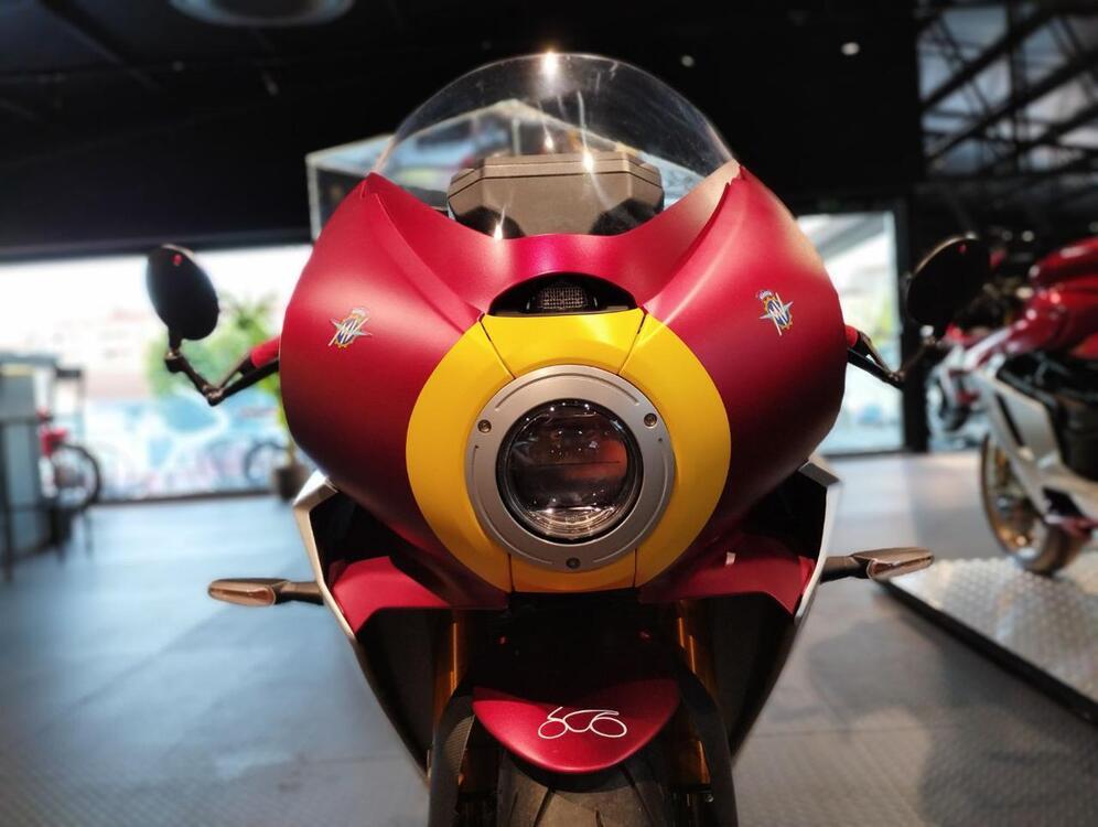 MV Agusta Superveloce 800 Ago (2021 - 23) (4)