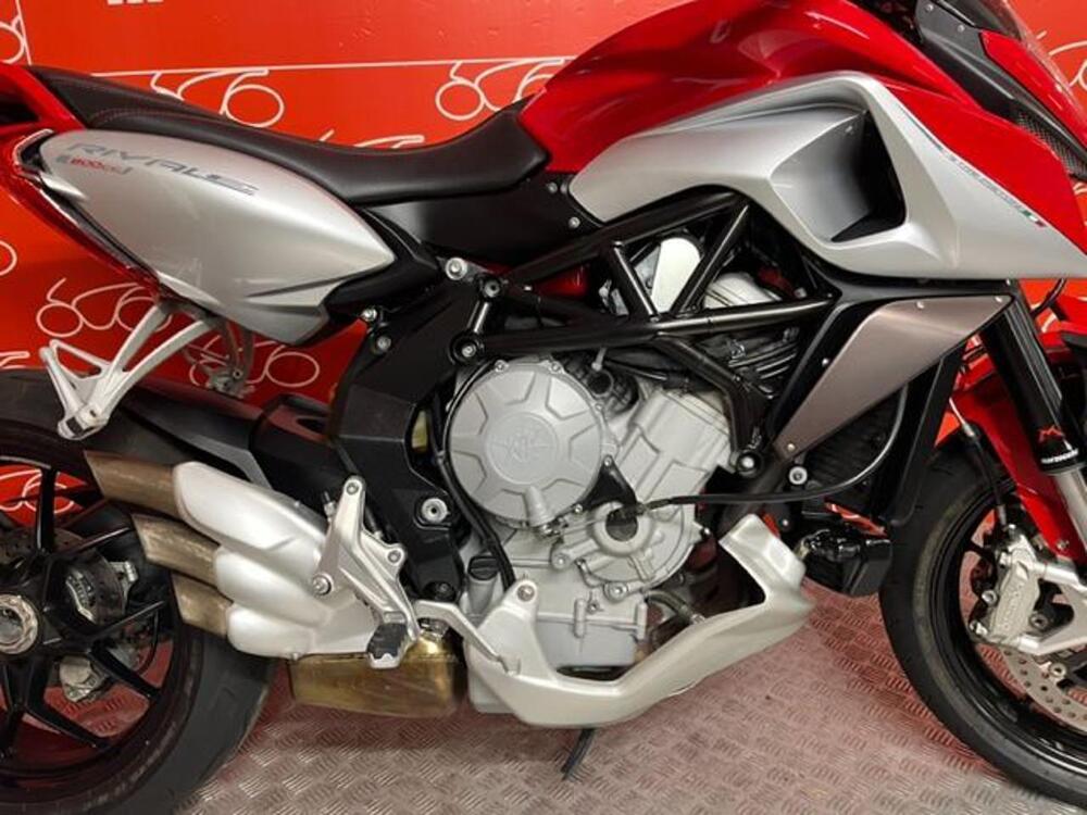 MV Agusta Rivale 800 EAS ABS (2013 -17) (2)