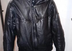 Giubbotto moto taglia M, marca Belstaff