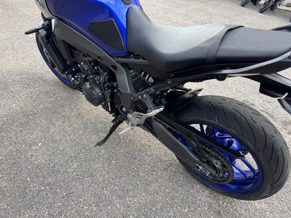 Yamaha MT-09 (2021 - 23) (4)