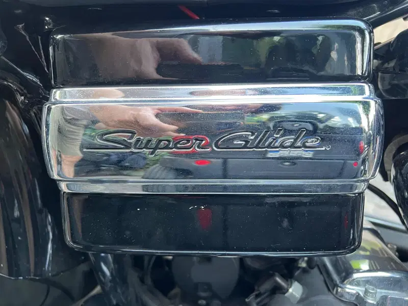 Harley-Davidson 1584 Super Glide Custom (2008 - 13) - FXDC (11)