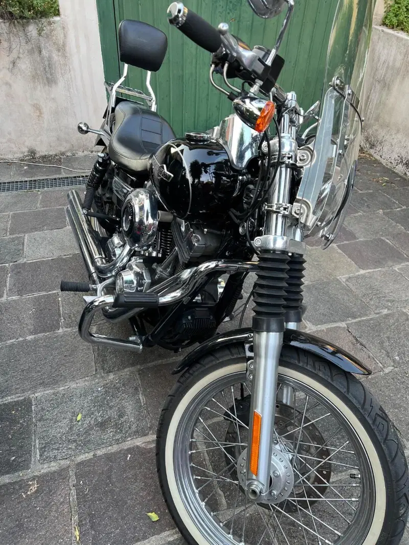 Harley-Davidson 1584 Super Glide Custom (2008 - 13) - FXDC (16)