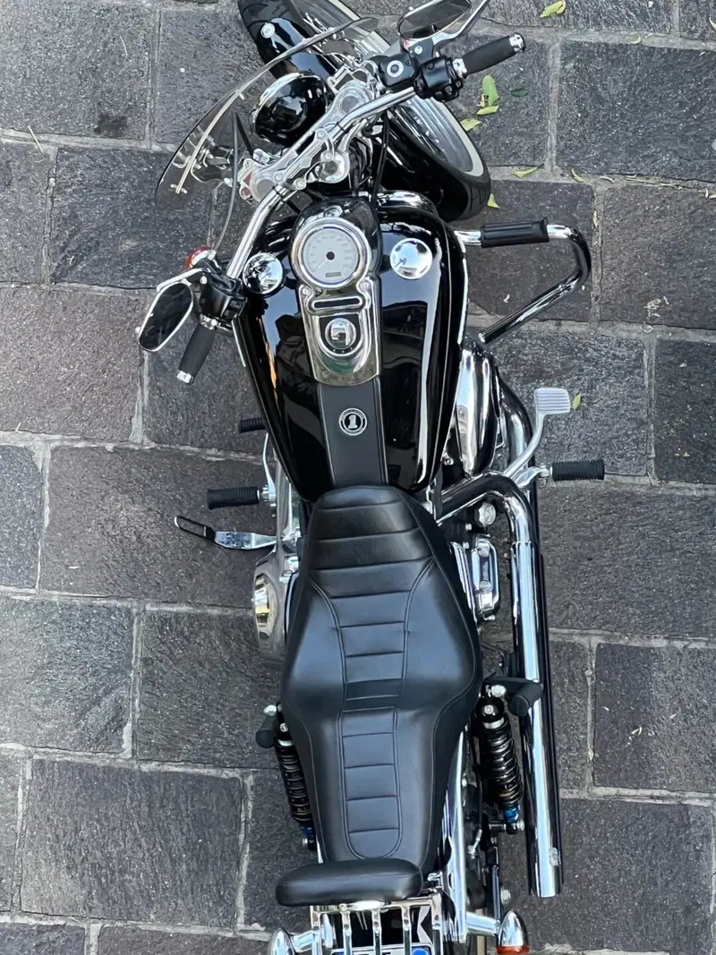 Harley-Davidson 1584 Super Glide Custom (2008 - 13) - FXDC (17)