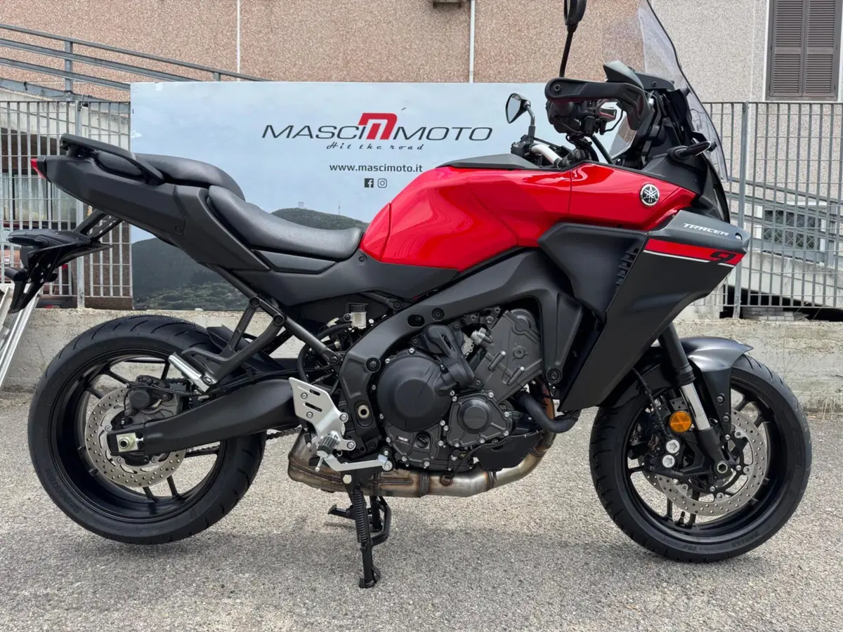 Yamaha Tracer 9 Y-AMT (2025 - 26)