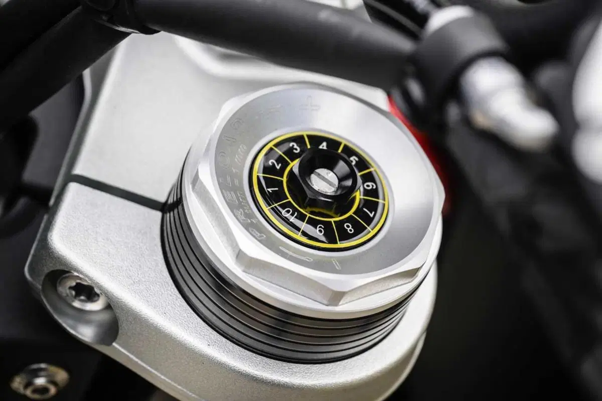 Allora, la BMW R12 G/S è una bomba o un fake? Ecco il nostro TEST [VIDEO] (69)