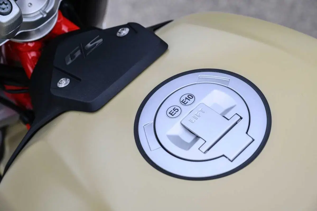 Allora, la BMW R12 G/S è una bomba o un fake? Ecco il nostro TEST [VIDEO] (77)