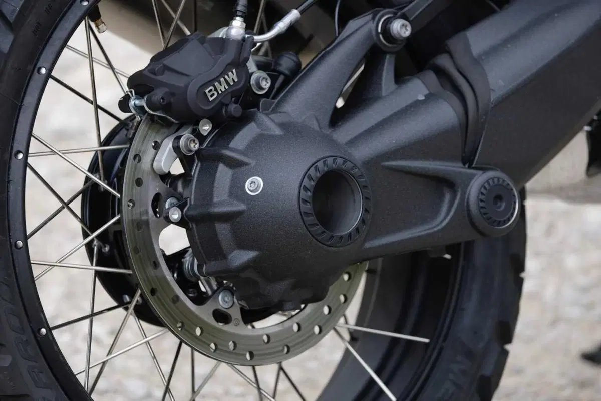 Allora, la BMW R12 G/S è una bomba o un fake? Ecco il nostro TEST [VIDEO] (92)