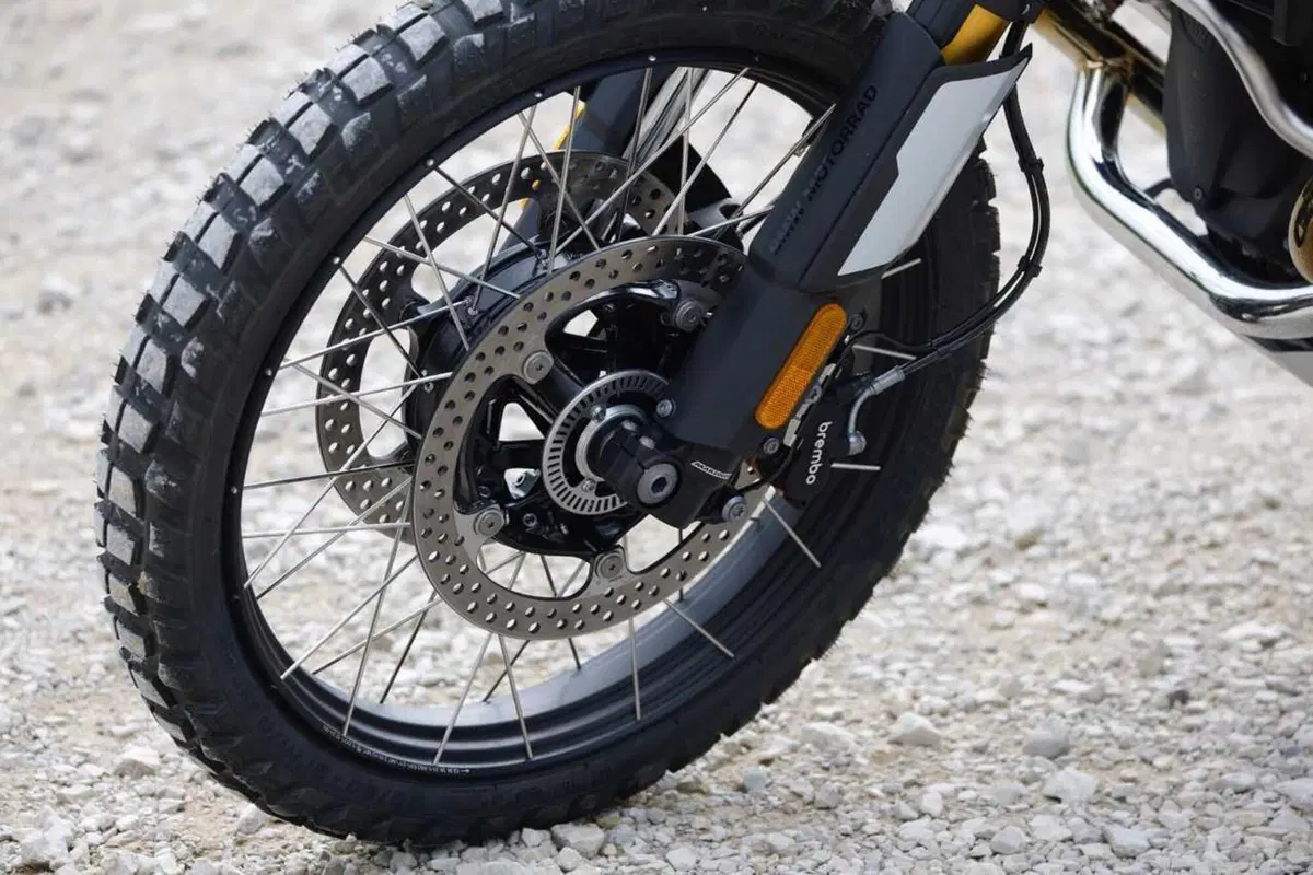 Allora, la BMW R12 G/S è una bomba o un fake? Ecco il nostro TEST [VIDEO] (102)