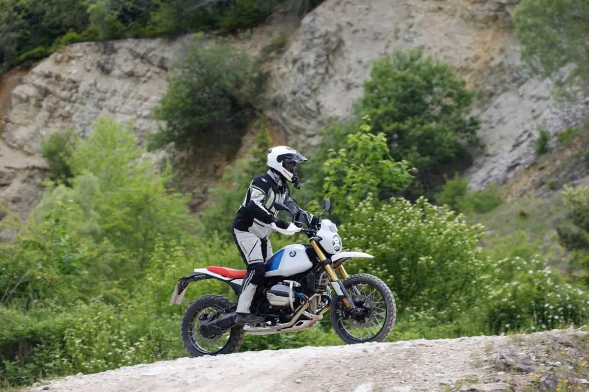 Allora, la BMW R12 G/S è una bomba o un fake? Ecco il nostro TEST [VIDEO] (36)