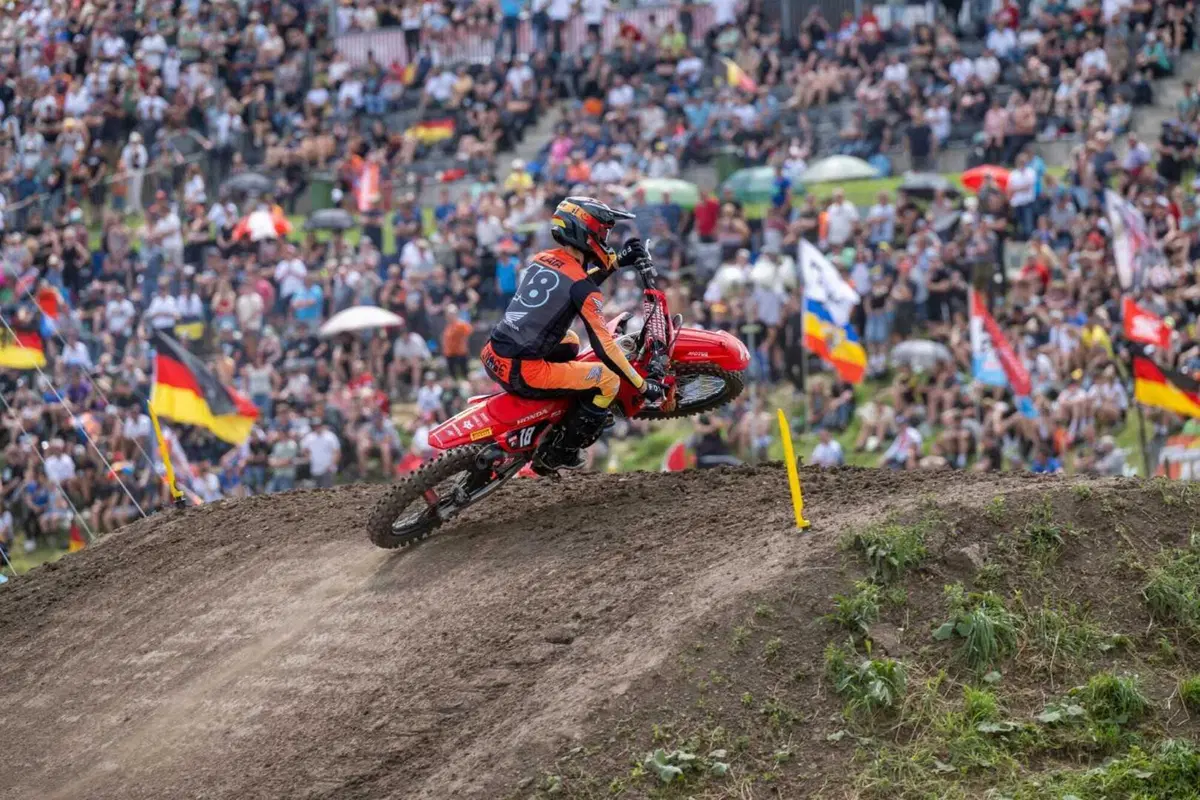 MXGP25 #10 Germania. Jeffrey Herlings e Andrea Adamo: Doppietta Fantastica! [VIDEO] (15)