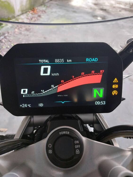 Bmw R 1250 R (2021 - 25) (4)