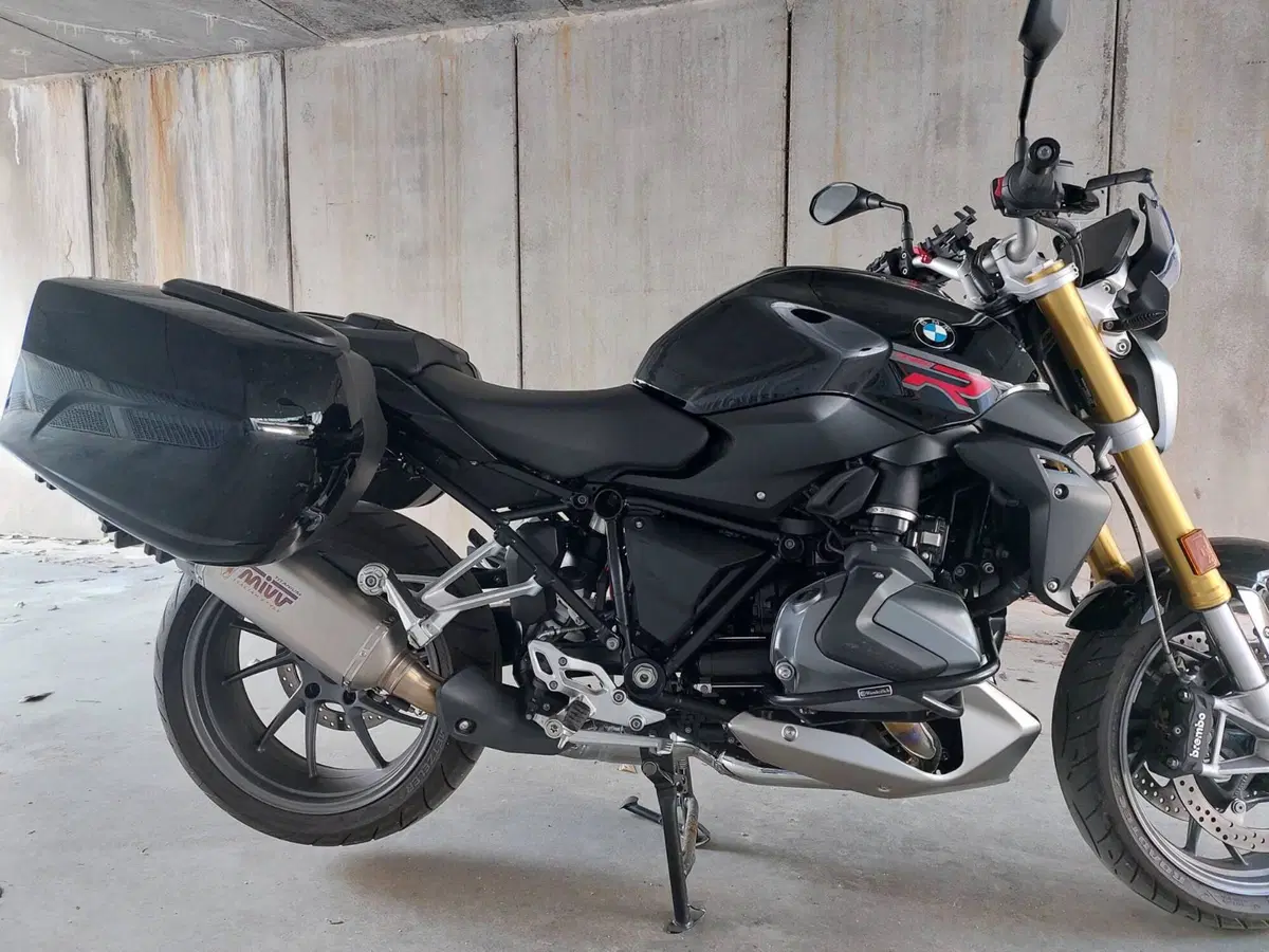 Bmw R 1250 R (2021 - 25)