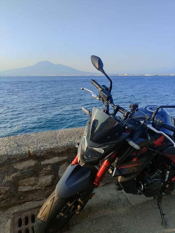 Honda CB 750 Hornet (2023 - 24) (2)