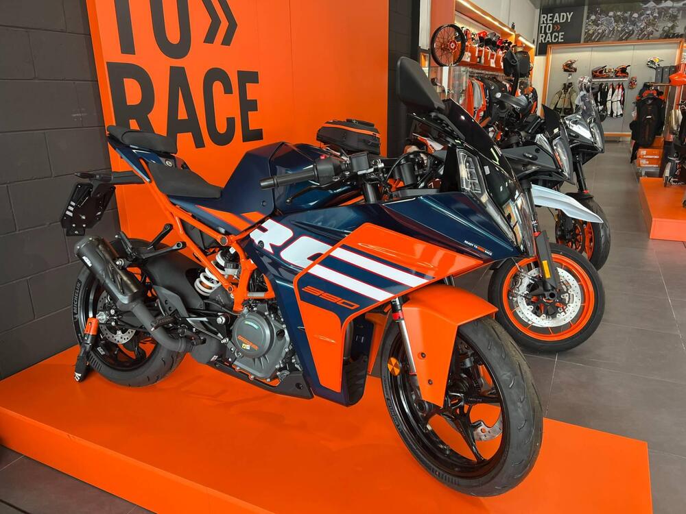 KTM RC 390 (2022 - 25) (2)
