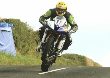 Cuneo, incidente moto: muore motociclista 47enne. Aveva un passato nelle gare su strada