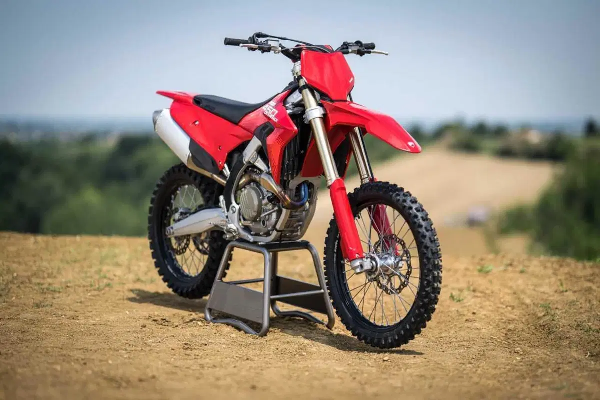 La Ducati Desmo450 MX (6)