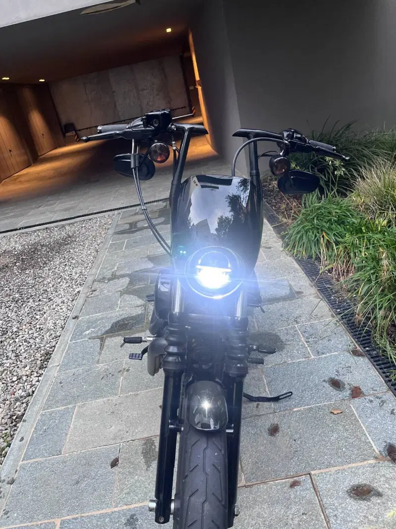 Harley-Davidson 1200 Iron (2018 - 20) - XL1200N (10)