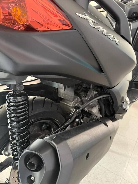 Yamaha X-Max 300 ABS (2017 - 20) (2)