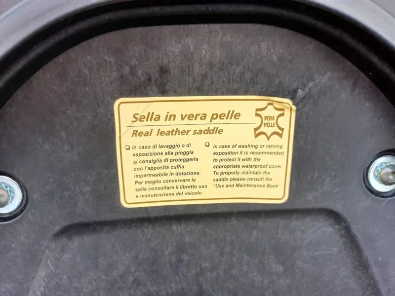 Piaggio VESPA GT60 LIMITED EDITION 200/999 (11)