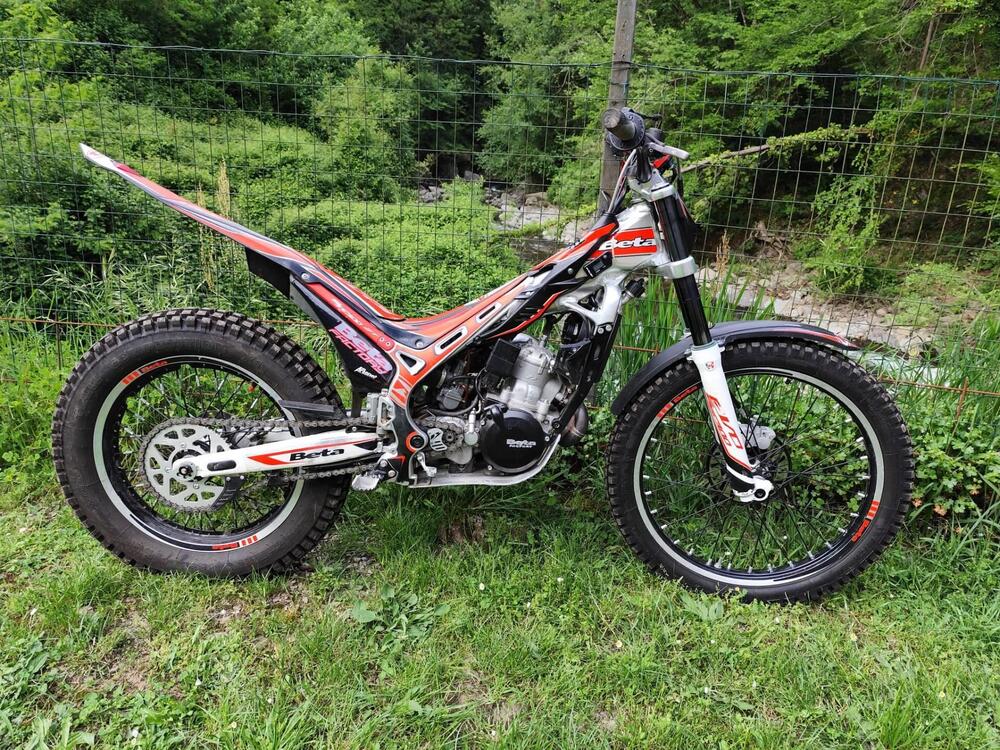 Betamotor Evo 300 SS 2t (2017 - 18) (3)