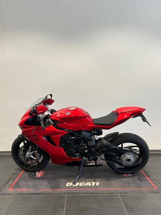 MV Agusta F3 800 Rosso (2021 - 23) (3)