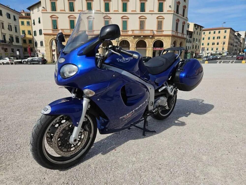 Triumph Sprint 955 ST (5)
