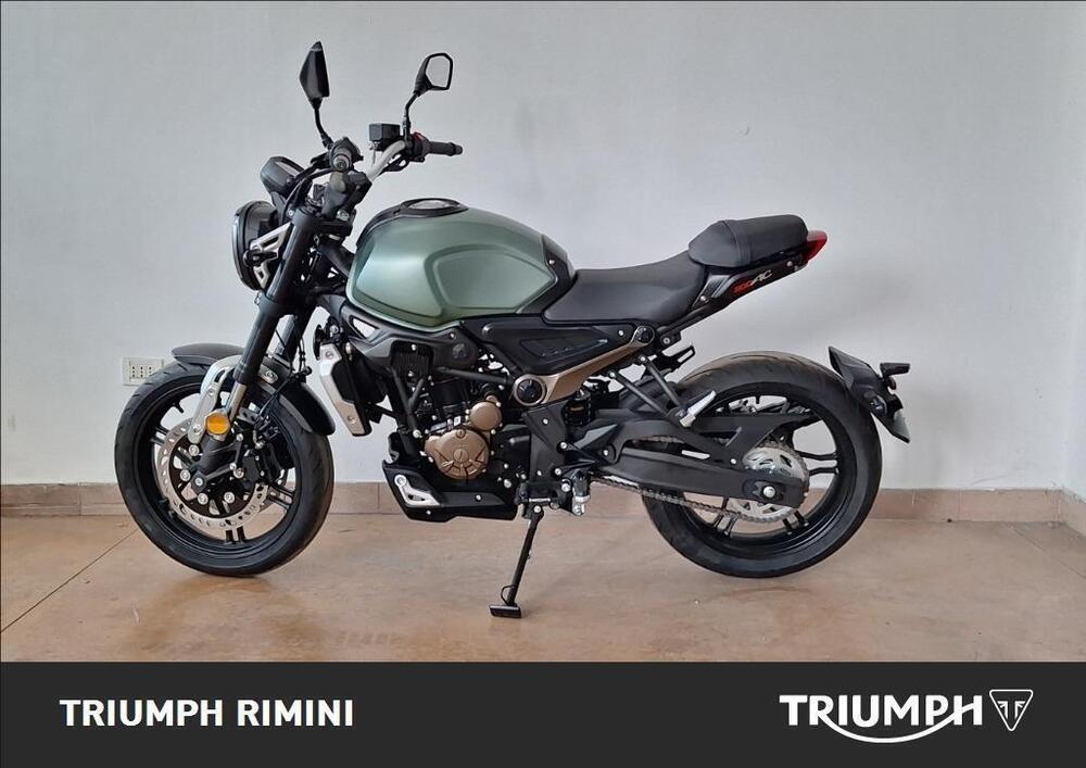Voge Trofeo 300AC (2021 - 25)