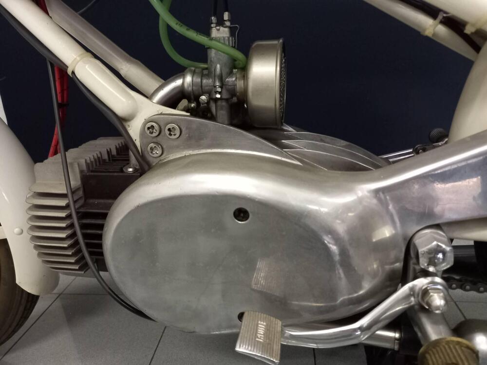 Rumi 125 SPORT (2)