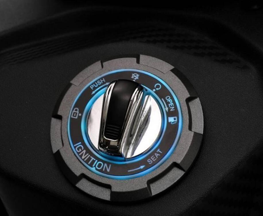 Sym Joymax 300 Z (2025) (3)