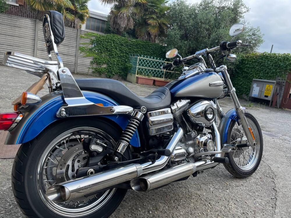 Harley-Davidson 1584 Super Glide Custom (2008 - 13) - FXDC