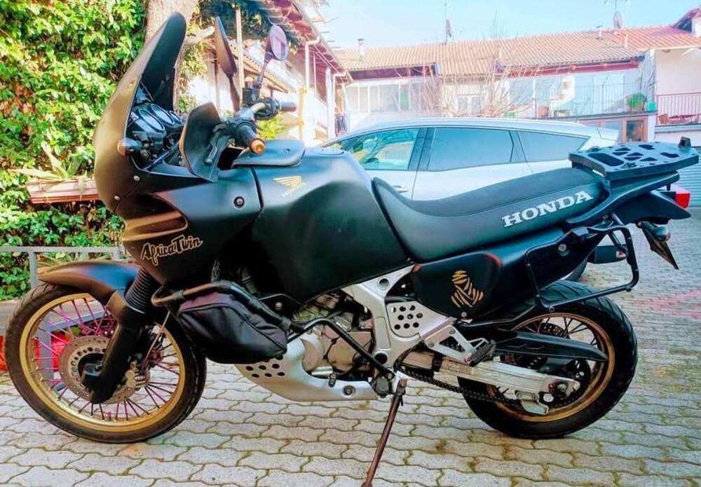 Honda Africa Twin XRV 750 (1993 - 95) (2)