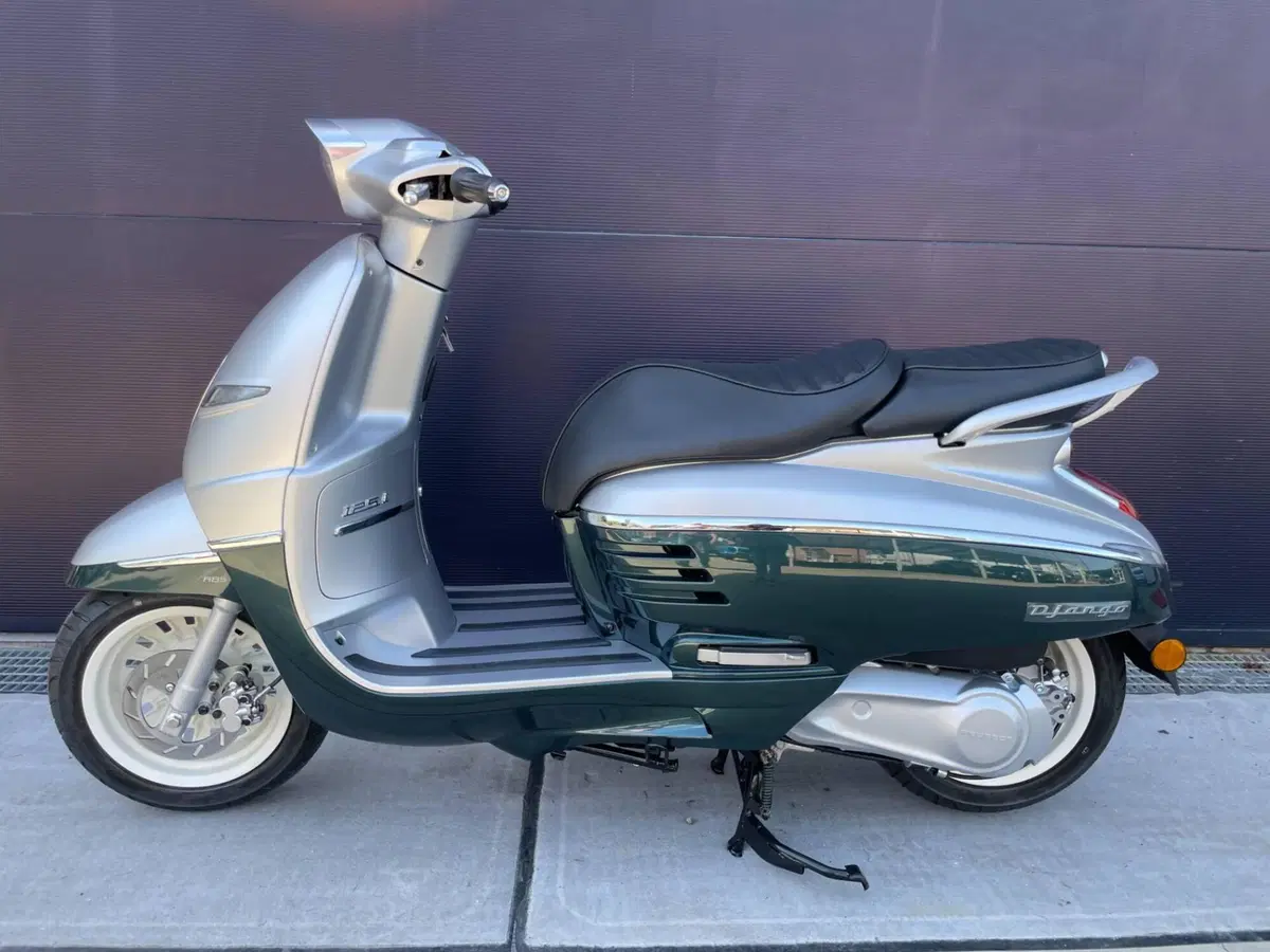 Peugeot Django 125 Classic Standard (2025 - 26)