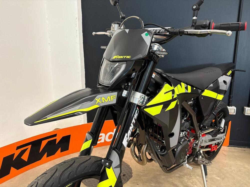 Fantic Motor XMF 125 Performance (2025) (4)